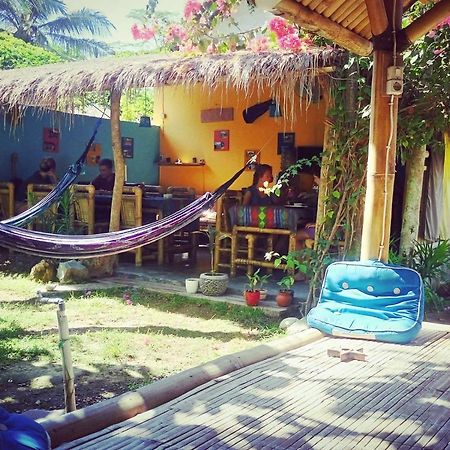 Same Same Bungalows Kuta  Exterior photo