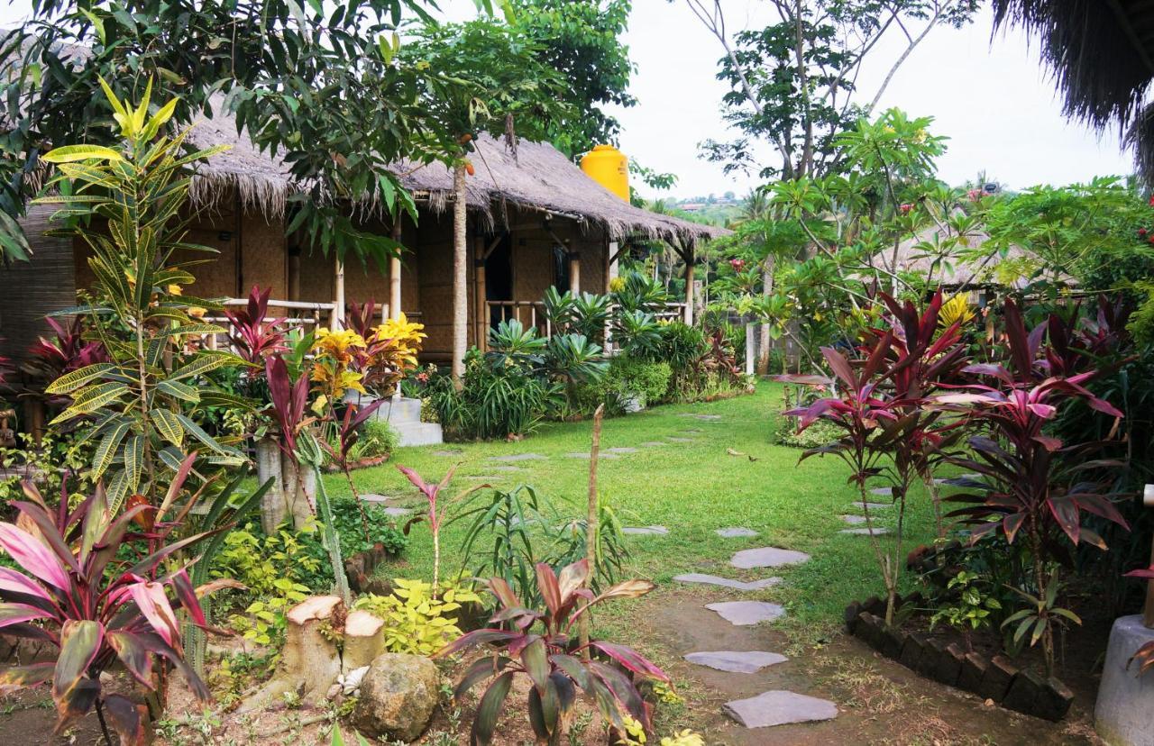Same Same Bungalows Kuta  Exterior photo