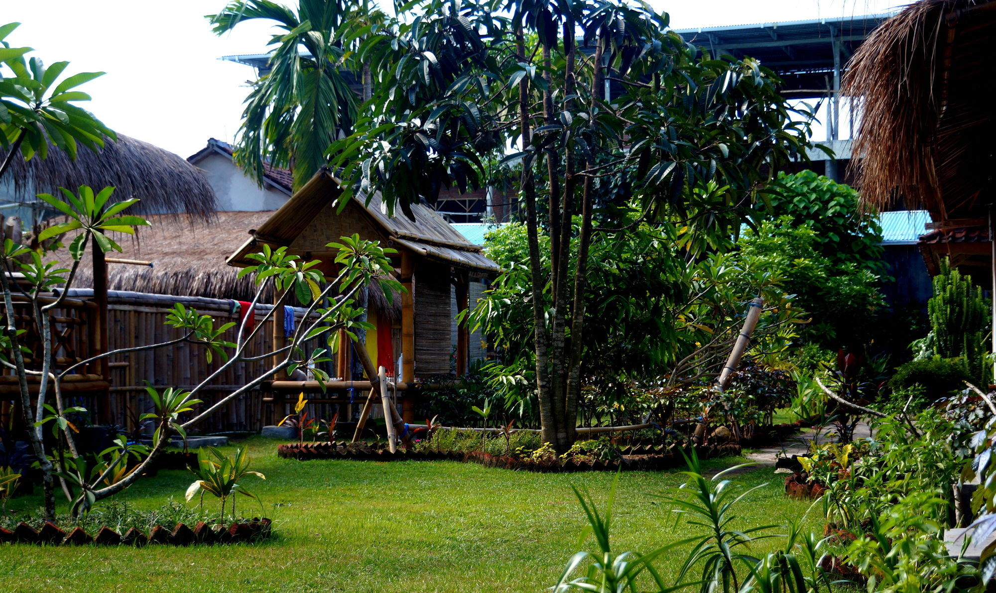 Same Same Bungalows Kuta  Exterior photo
